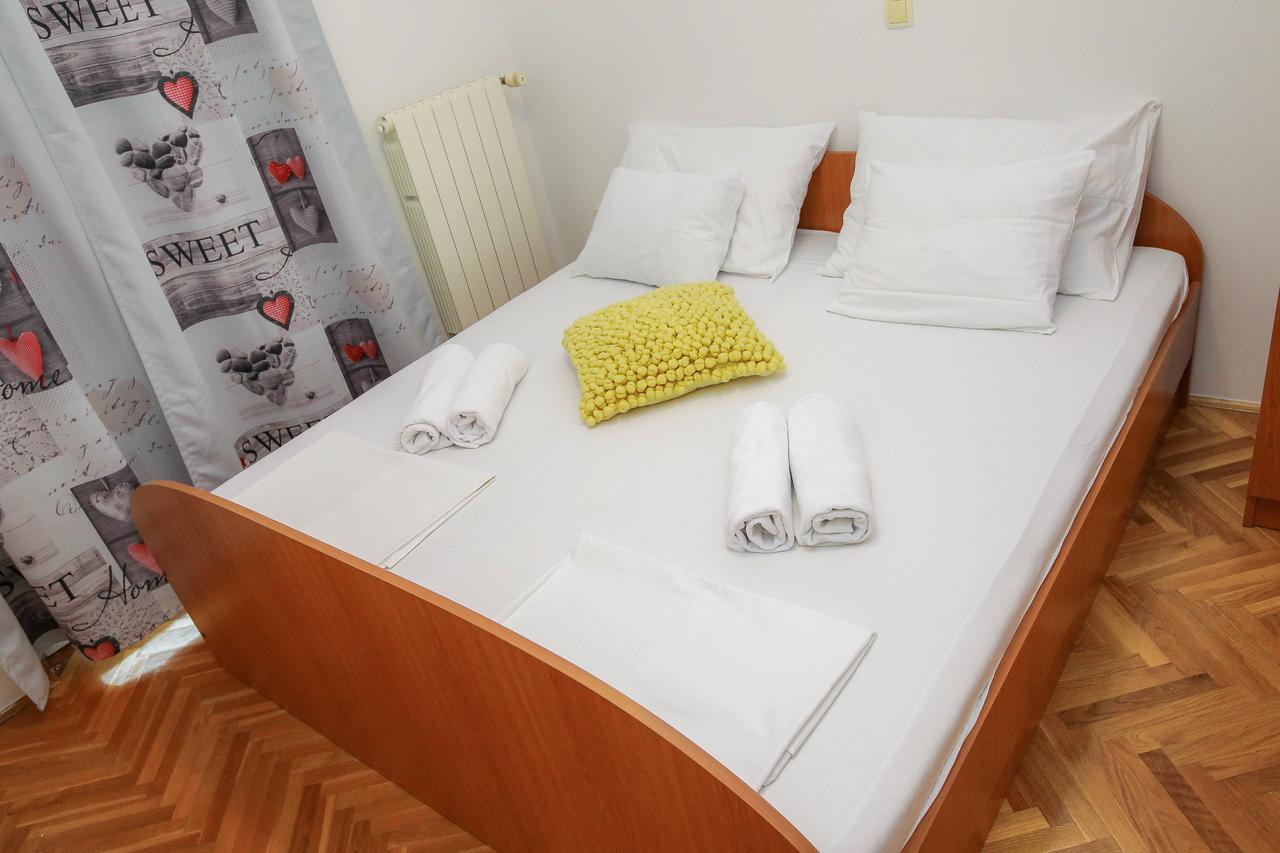 נובליה Apartments Tomy מראה חיצוני תמונה